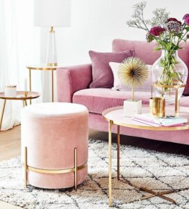 Zo combineer je fluweel en gouden woonaccessoires in je interieur