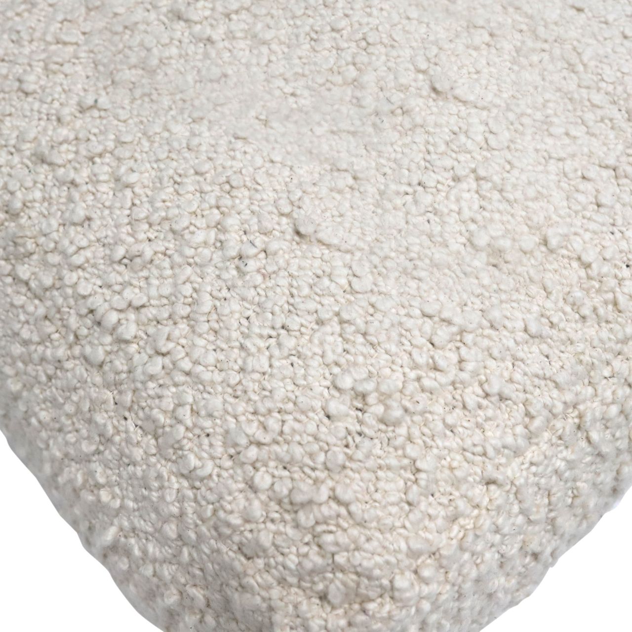 Poef Bouclé offwhite 50x50x25 cm