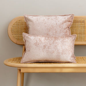 Set Sierkussen Lecce lichtroze | 50x50 & 30x50 cm | 2 stuks