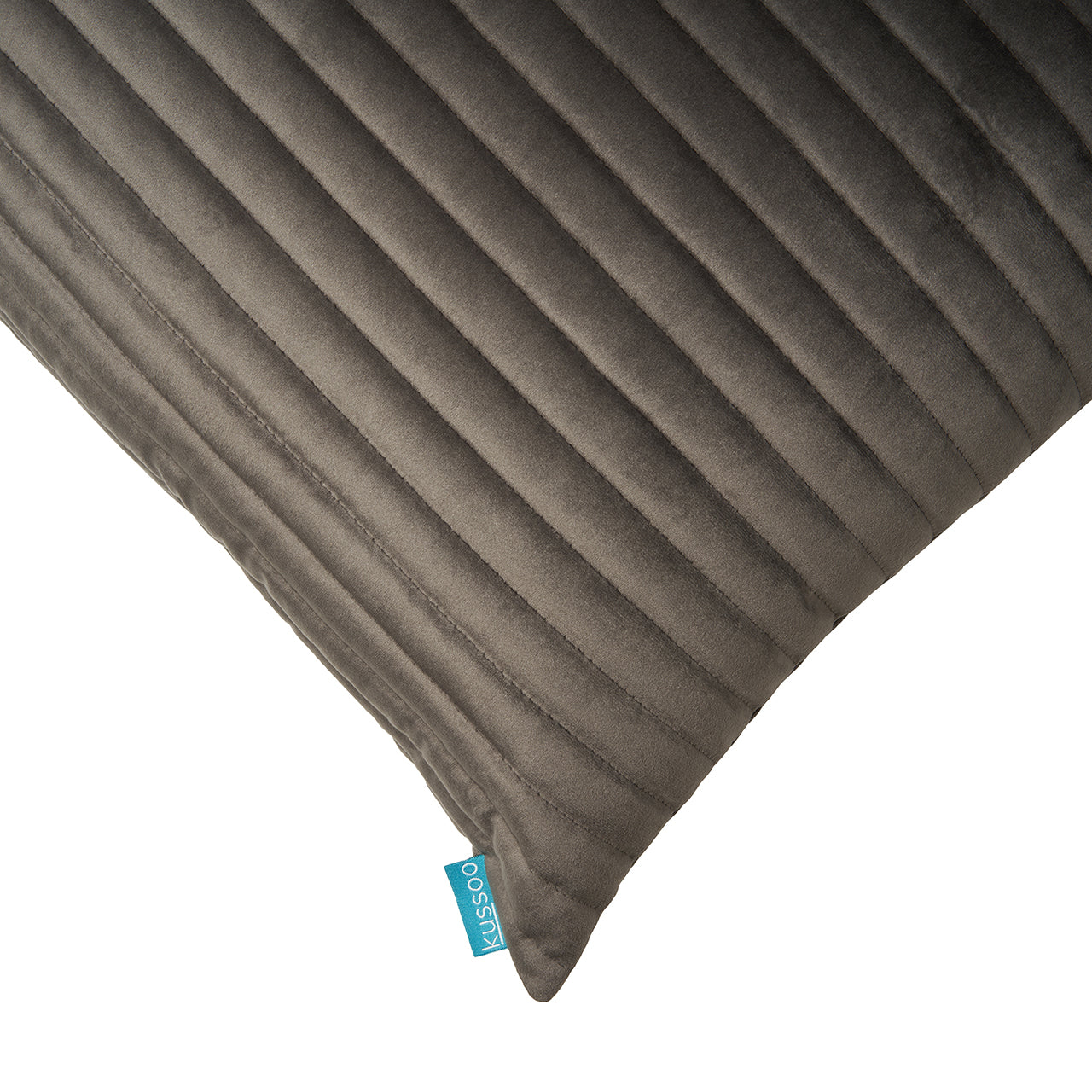 Fluweel-streep-warm-grijs-50x50-cm-detail