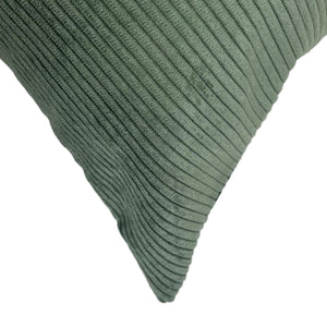 Kussen-Ribcord_Groen_30x50-cm-detail